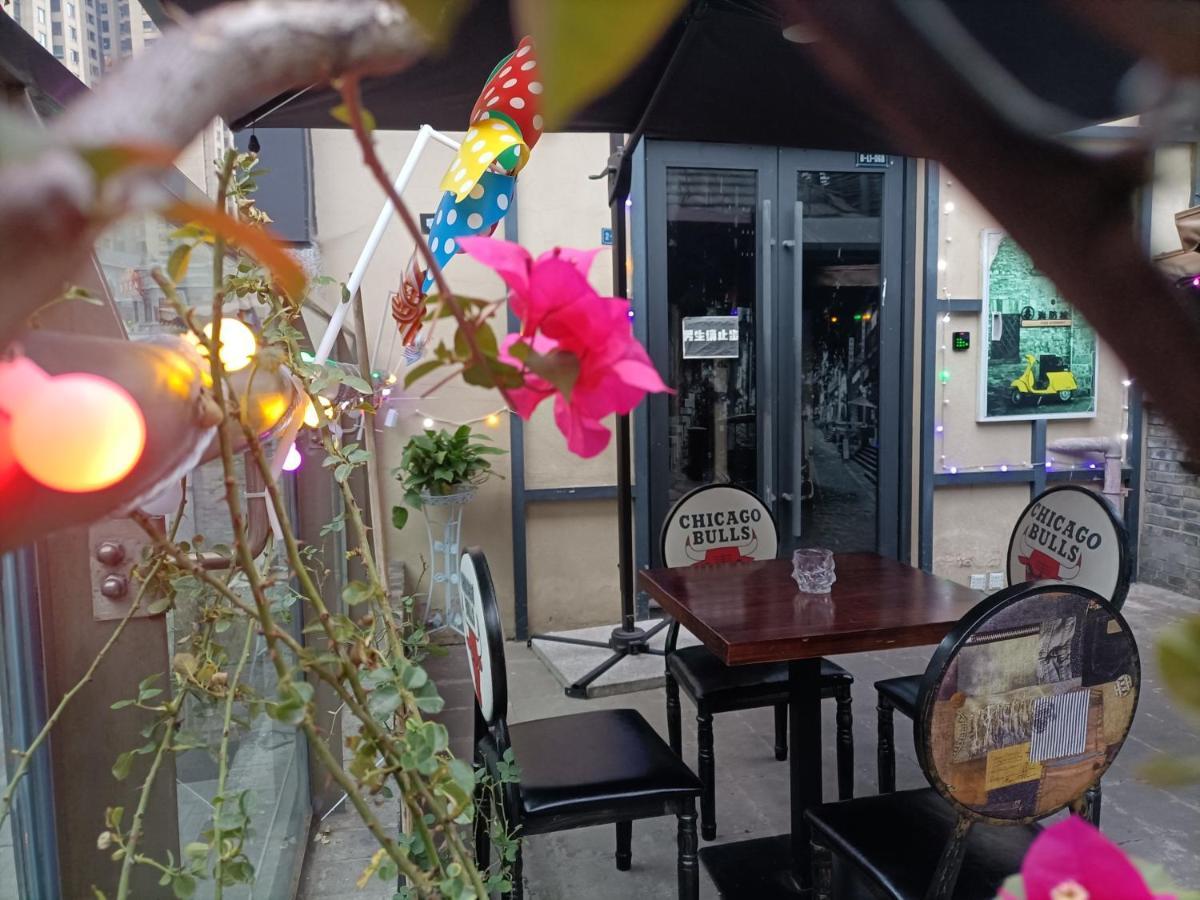 Riverside International Youth Hostel阅江老院青年旅舍 Чунцин Екстериор снимка